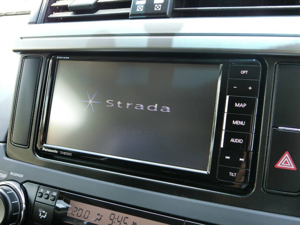 ストラーダＳＤナビをインストール！フルセグ視聴もＯＫ！