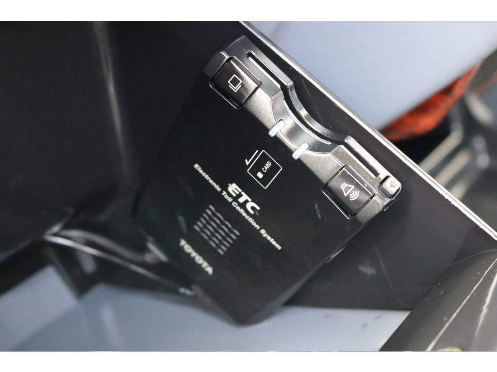 ダッシュボード内にＥＴＣ車載器が付いております！