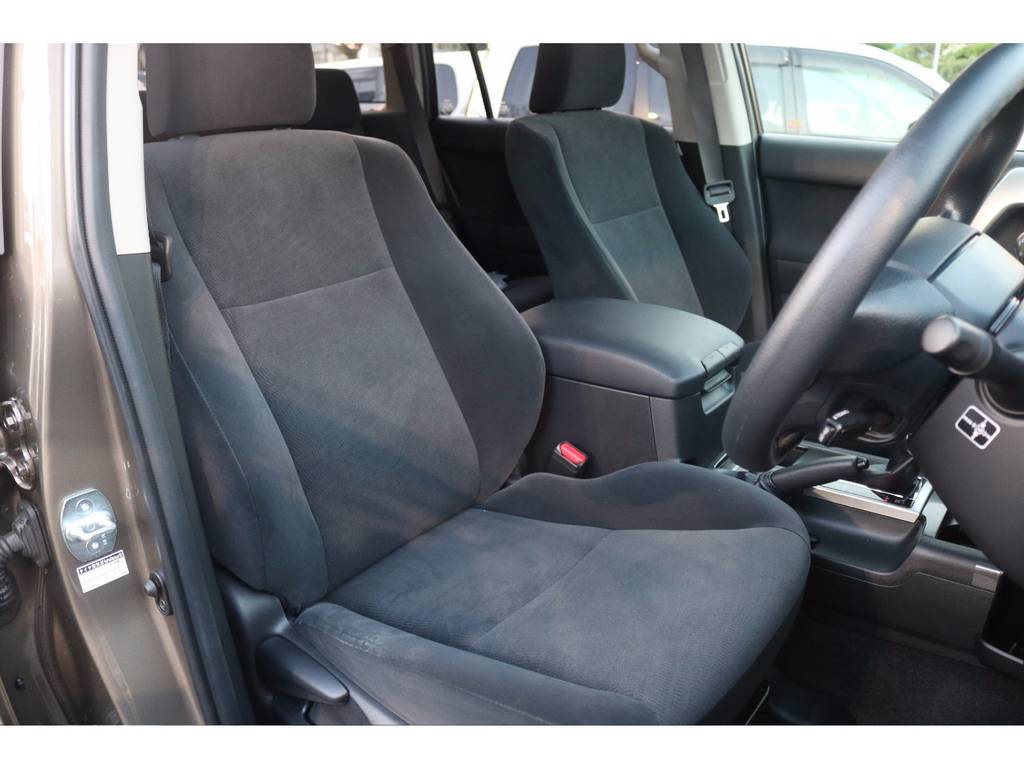 新車の為、ビニールが付いていますが撮影の為一時的に外しました。