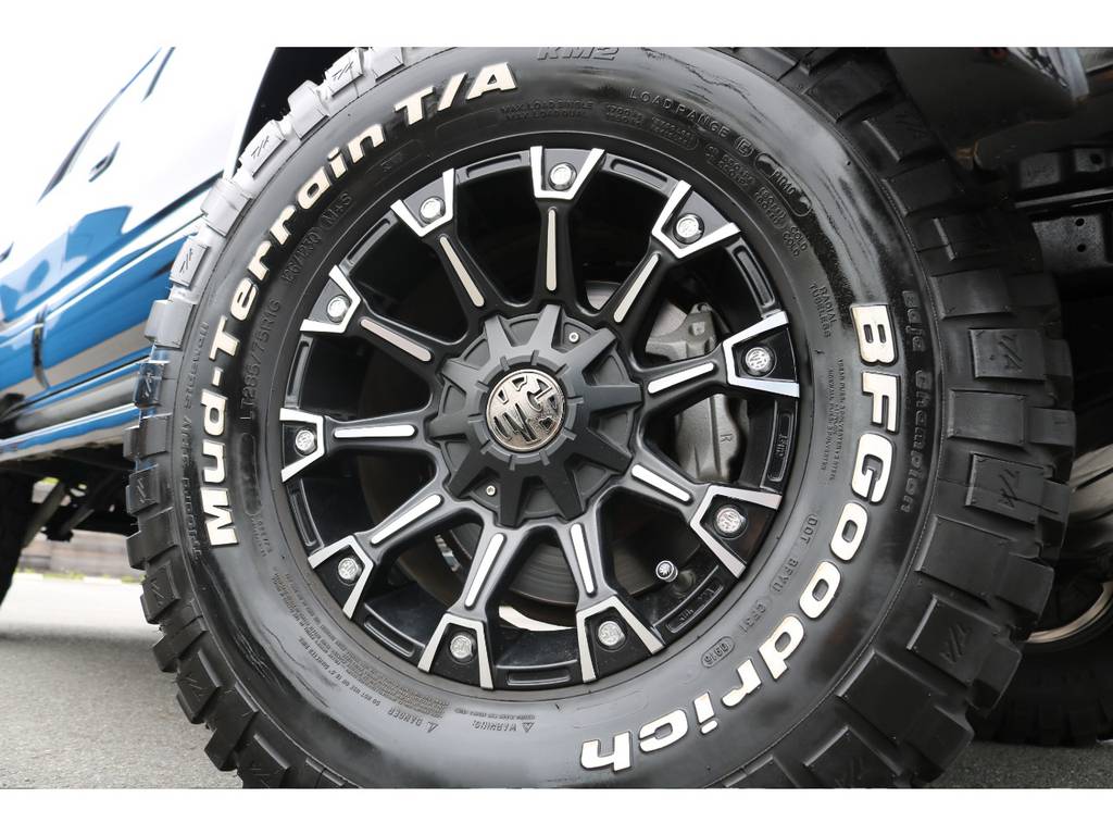 ＭＧモンスター１６ＡＷ＆ＢＦグッドリッチ２８５ＭＴタイヤが装着済！まだまだ山もあります！