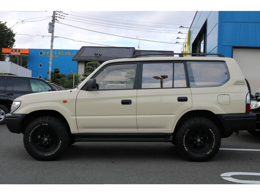 ノーマル車高ですので、乗り降りや立体駐車場等、不便に感じる機会はありません！