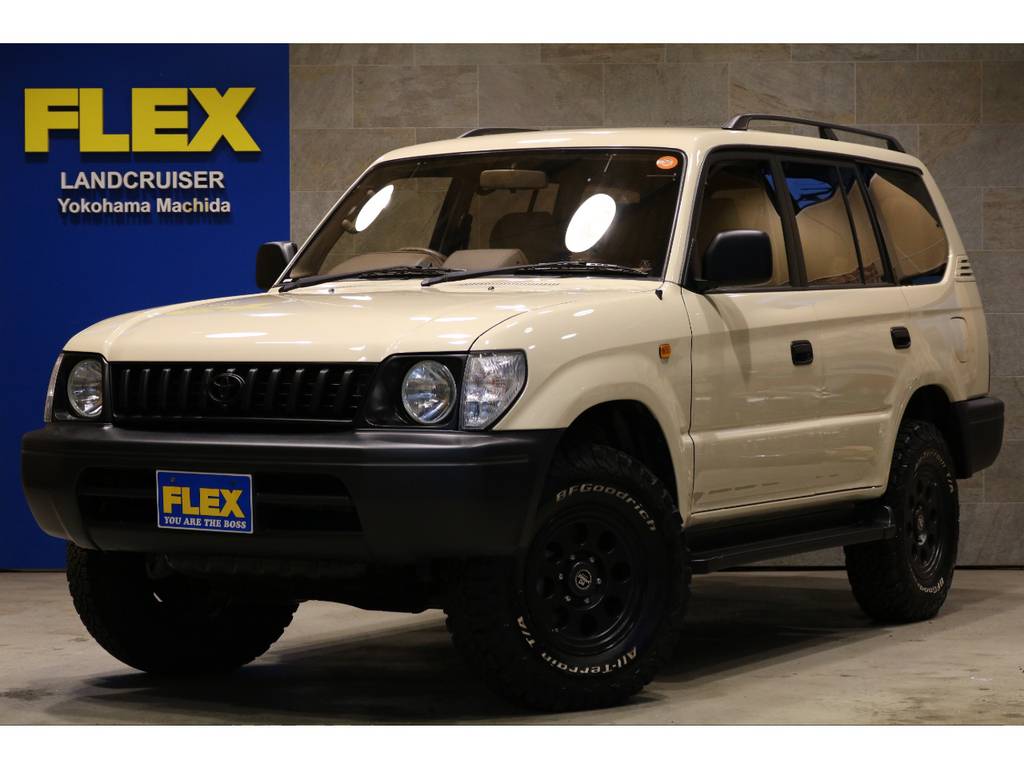 後期モデル＆８人乗り車！イモビ搭載車！ベージュカラーペイント済＆各部マットブラック塗装済！丸目フェイス＆ナロー仕様！ジムライン１６インチＡＷ×５本！ＢＦＧ２３５ＡＴタイヤ×５本！