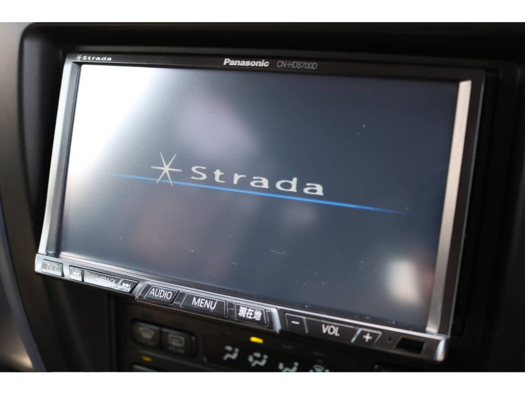 社外ＨＤＤナビ＆ＥＴＣ車載器が装着されております！新しいナビ等のご相談承ります！