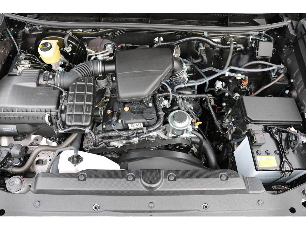 ２７００ｃｃガソリンエンジンに、６ＡＴの組合せ！