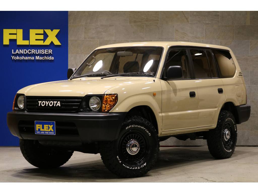 ＴＸ８人乗り！低走行６．７万キロ台！ベージュカラーＮＥＷペイント！丸目フェイス換装＆ナローボディー化！新品ＴＯＹＯＴＡ横文字グリル！