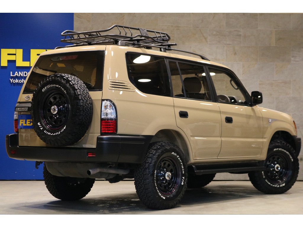 新品ＬＥＤテール！新品ブラックレザー調シートカバー！新品ライノラック！新品クリスタルサイドマーカー！ＥＴＣ車載器！