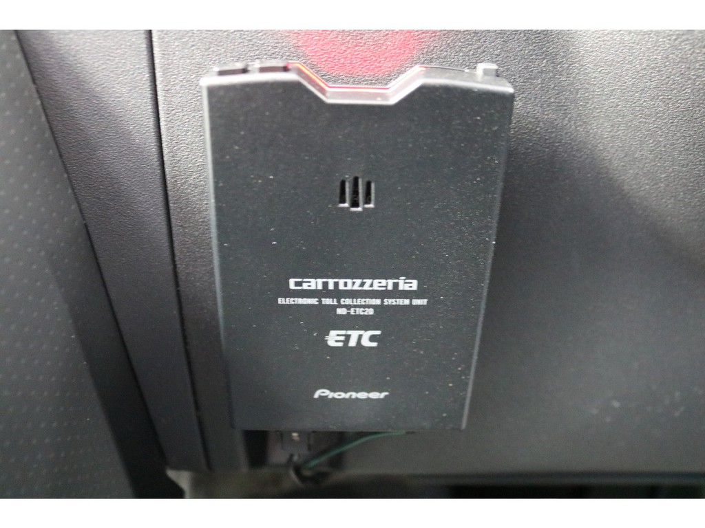 必需品であるＥＴＣ車載器ももちろん装備済みです！