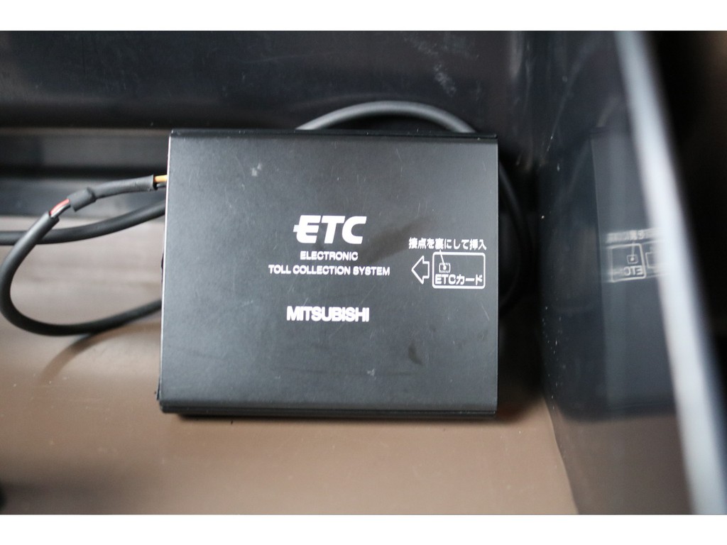 旅の必需品！ETC車載器も装備されております！