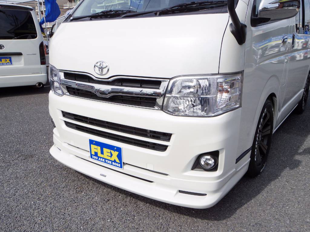 大きなヘコミやキズも無く、キレイな状態のお車です！