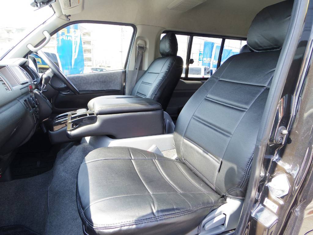 運転席・助手席共にキレイな状態です！