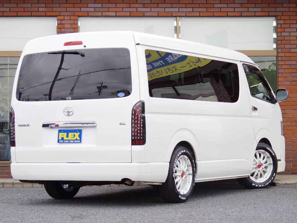 目立つキズも特になく全体的に綺麗な車両です！