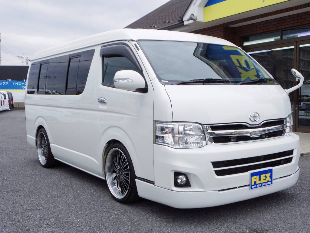 新車コンプリートカー・人気のシートアレンジ車両、等装着車両多数展示中です。