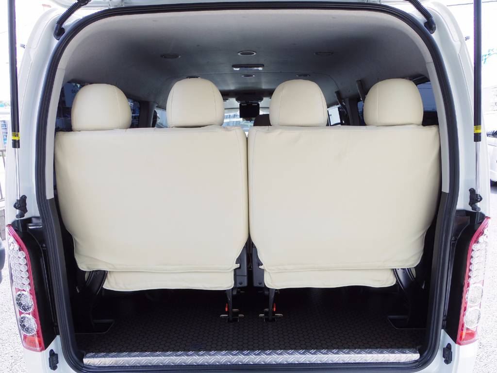 各種認定も随時行っています。ハイエース、レジアスエース車種専属の熟練マカニックによる厳しチェックに合格した車両のみ展示販売しております。