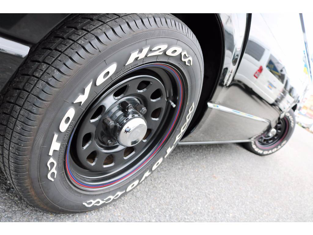 新品パーツにて2インチローダウン済みです！2.1mまでの立体駐車場にも入庫可能です！