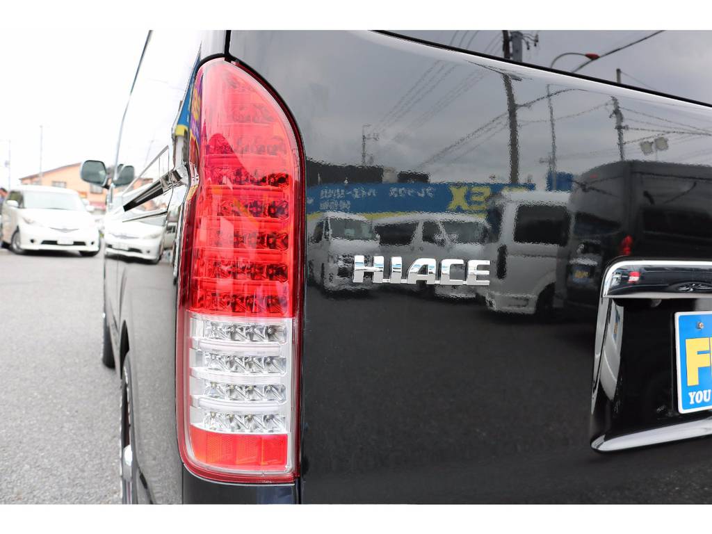 LEDテールも付いていますので、リアビューもカッコよく決まっております！