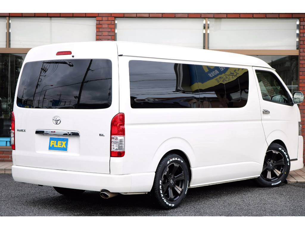 内外装ともにキズや汚れも少なくキレイなお車です！