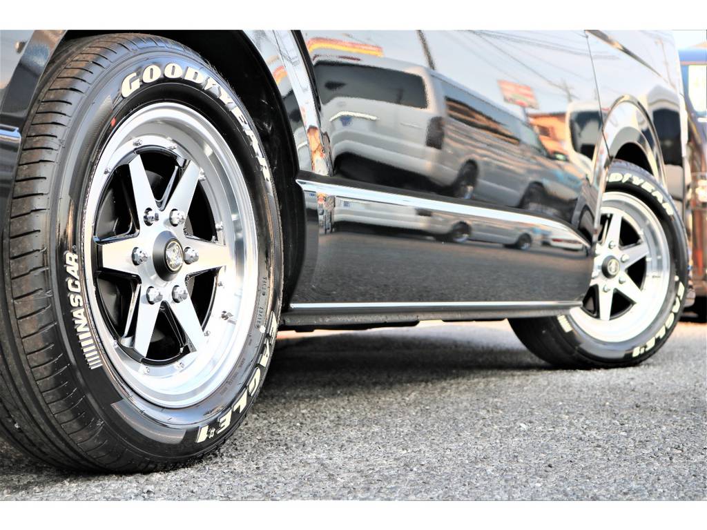 2.1m制限の立体駐車場にもご入庫可能可能な2インチローダウン済みです！