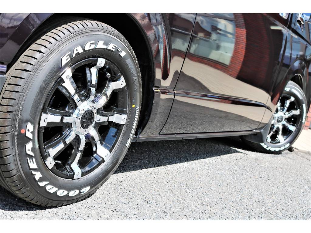 ボディラインとホイールの相性バツグンです！