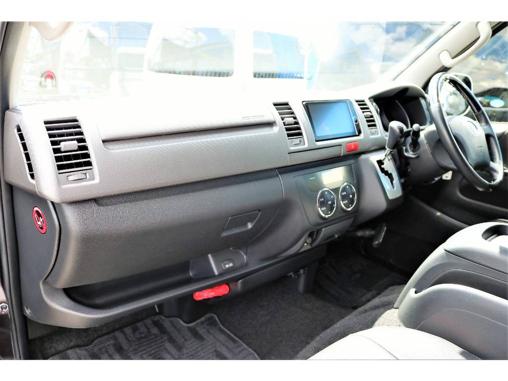 インテリアパネル等追加カスタムも承ります！