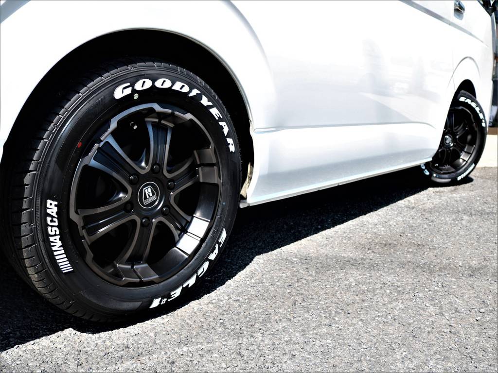 2インチローダウン済みです！2.1m制限の立体駐車場にもご入庫可能です！