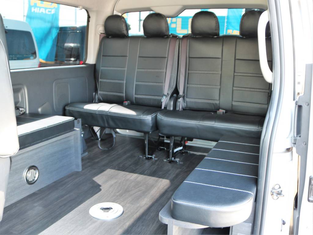 マルチに使えるレイアウトで、アウトドアや車中泊にもピッタリです！