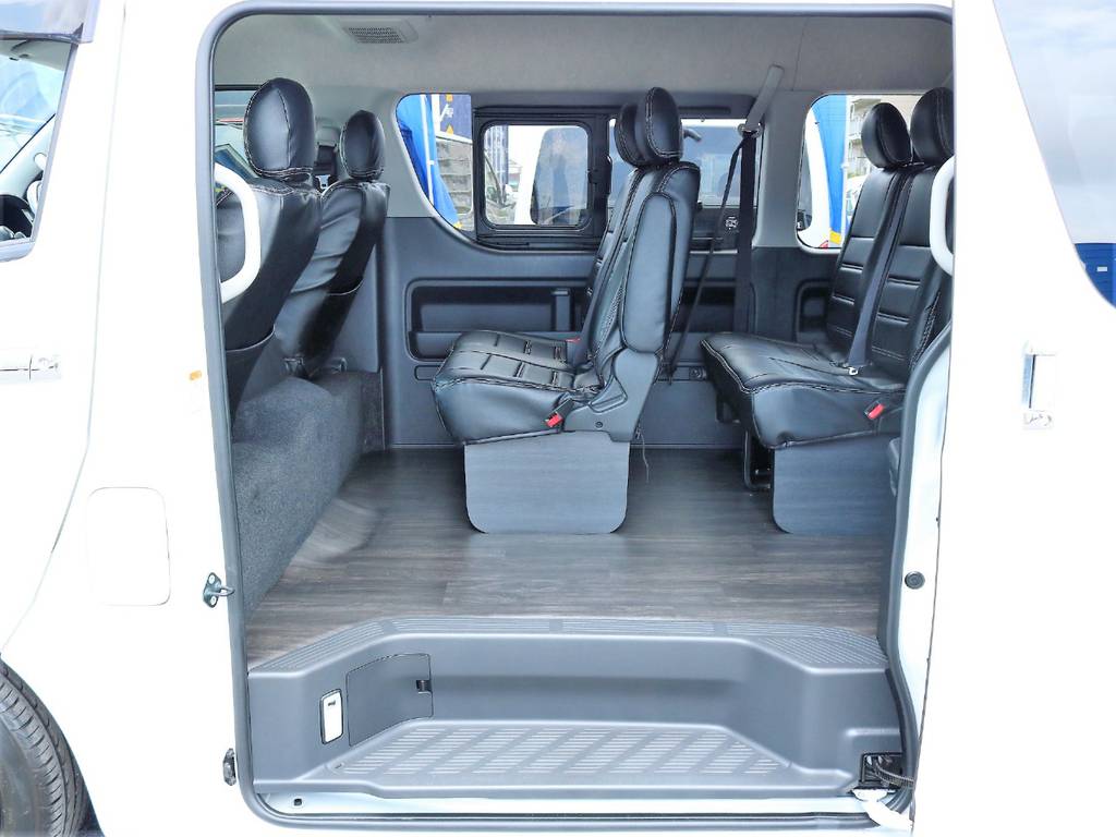 便利で人気のメーカーオプションのパワースライドドアも付いております！