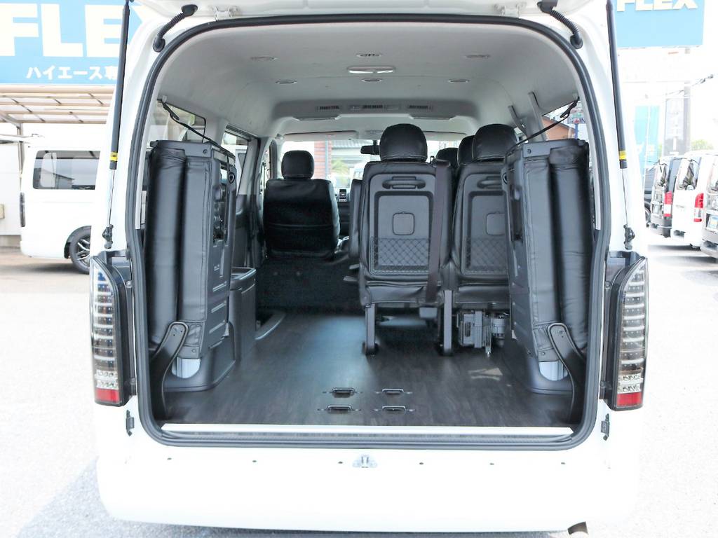 シートをたためば広大なラゲッジスペースが広がります！