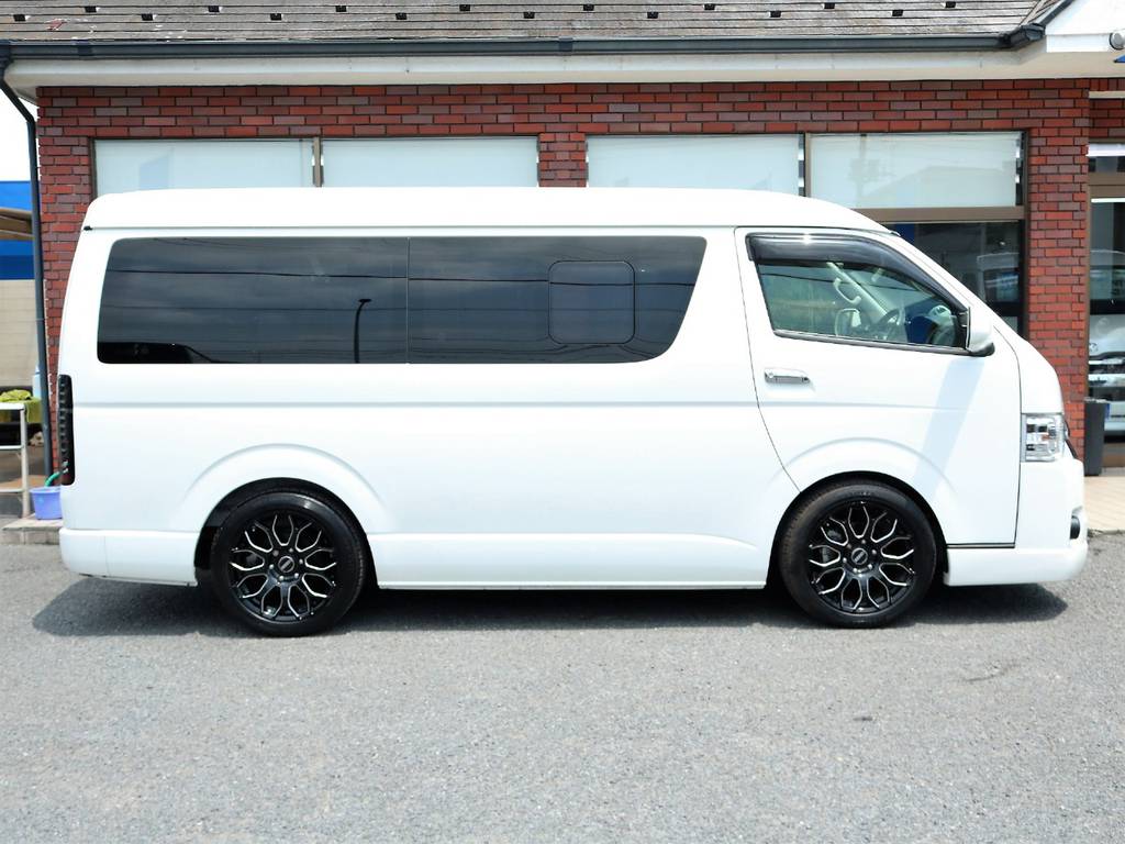 普通運転免許で運転可能な10人乗り3ナンバー登録です！