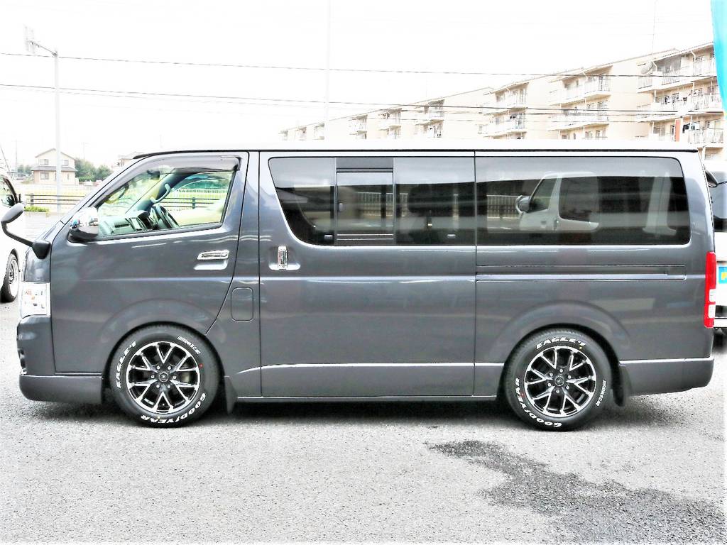 維持費の安い4ナンバー小型貨物車登録です