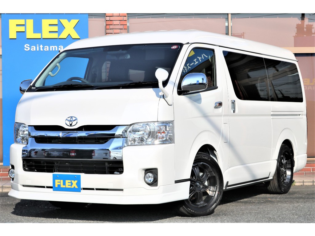 新車ハイエースワゴン４ＷＤ♪人気のＲ１内装にて完成です！！