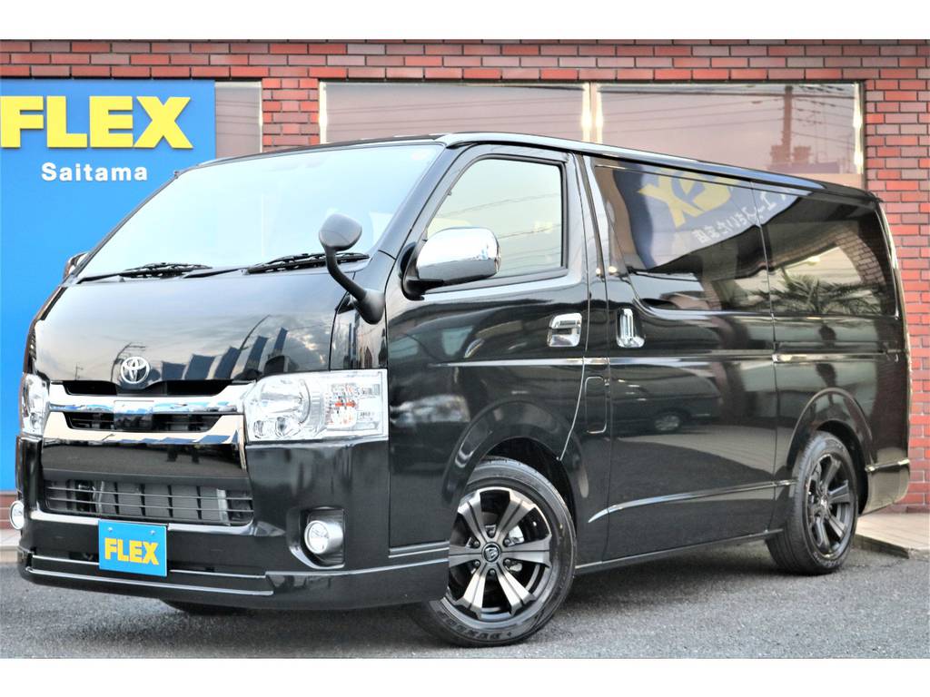 新車ハイエースＶ５０ＴＨ特別仕様車ガソリン床張り施工が完成です♪