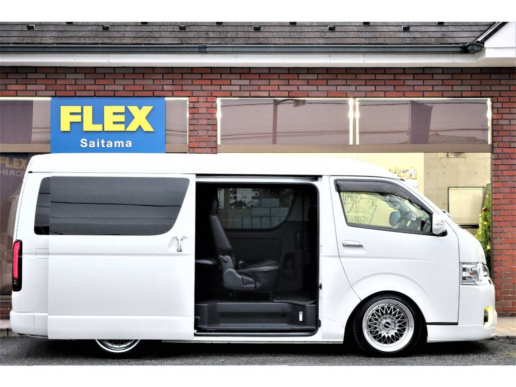 両側パワースライドドア！！