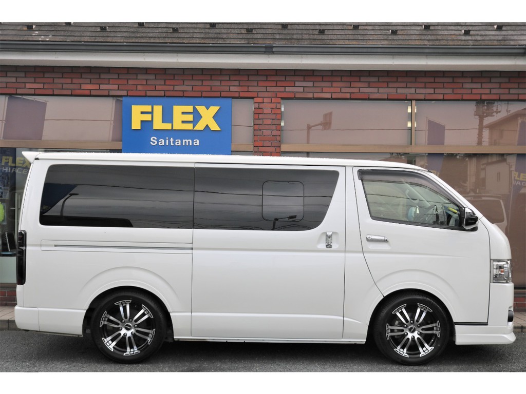 ＦＬＥＸさいたま店に展示しております☆