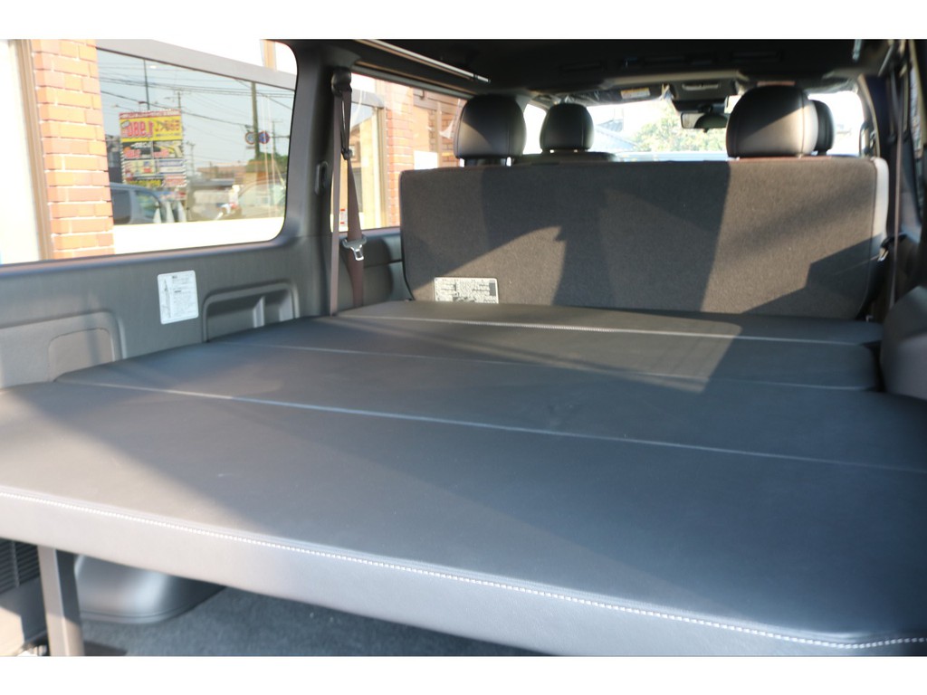 フレックスタイプ２ベットキット装備済み！！車内泊をお楽しみ下さい☆