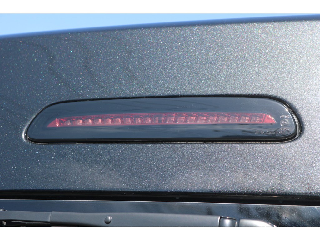 新品！アルティメットＬＥＤハイマウントストップランプ☆