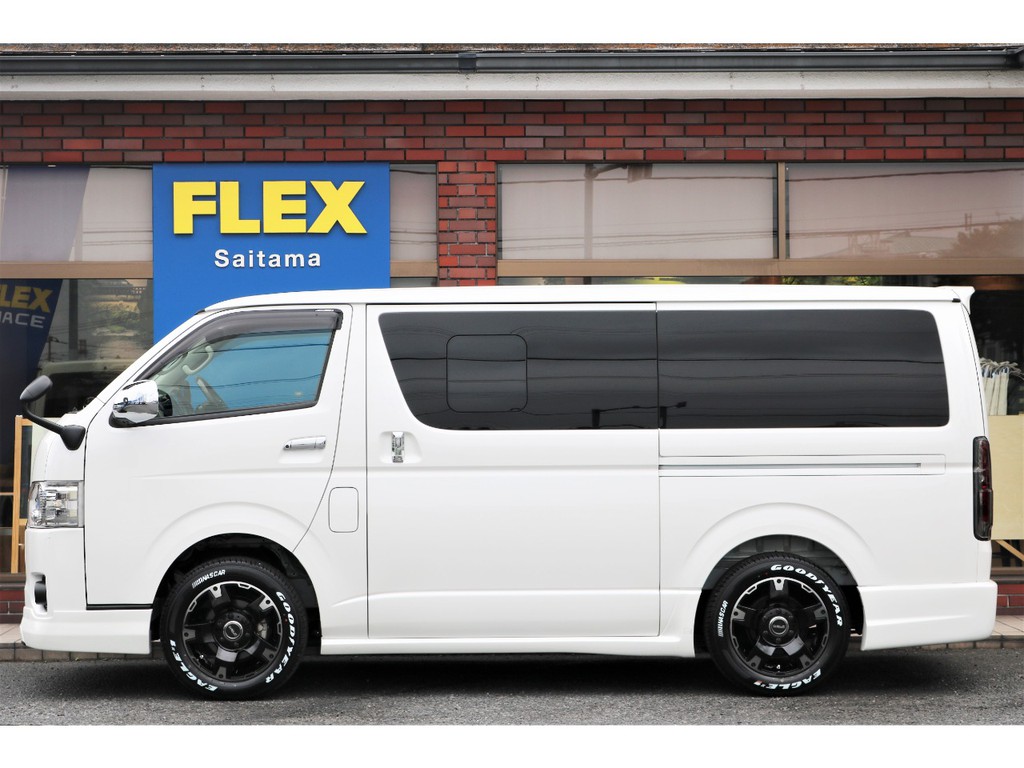 リアフィルム５面施工済み！車中泊にも最適です☆