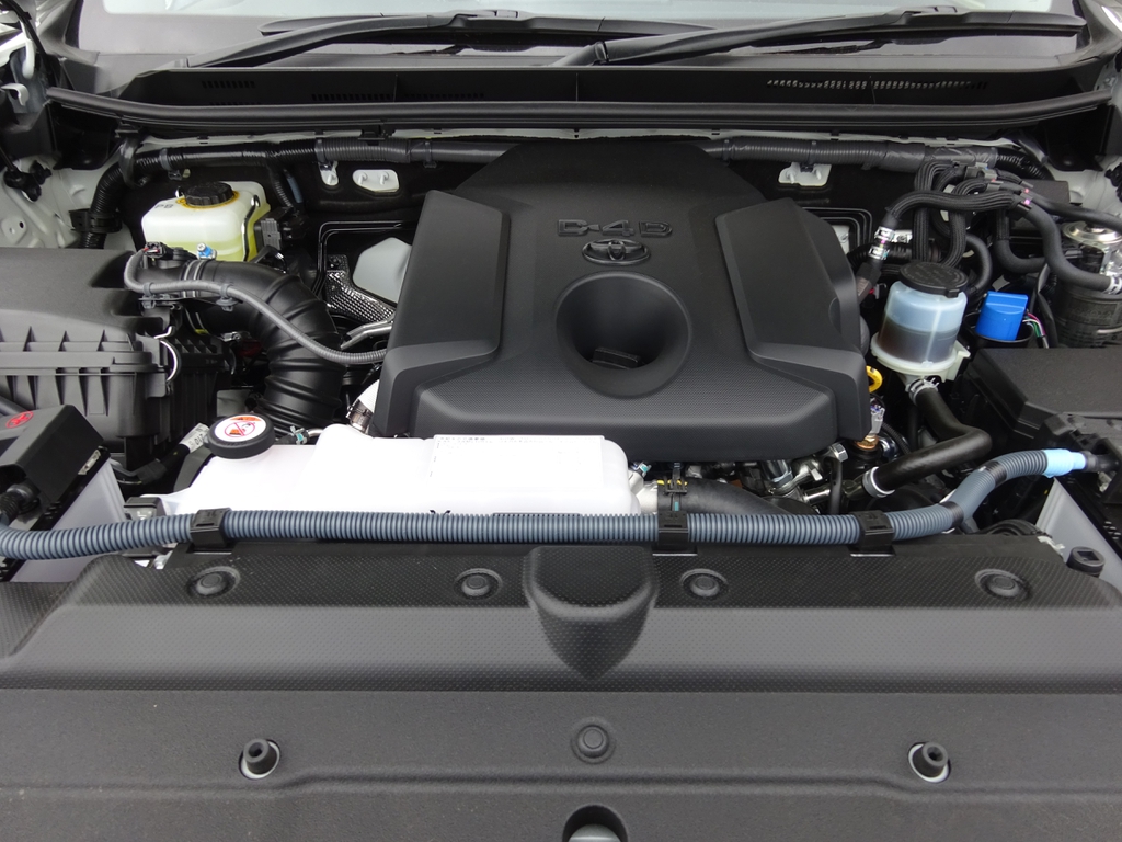 ２．８?ディーゼルエンジン！！