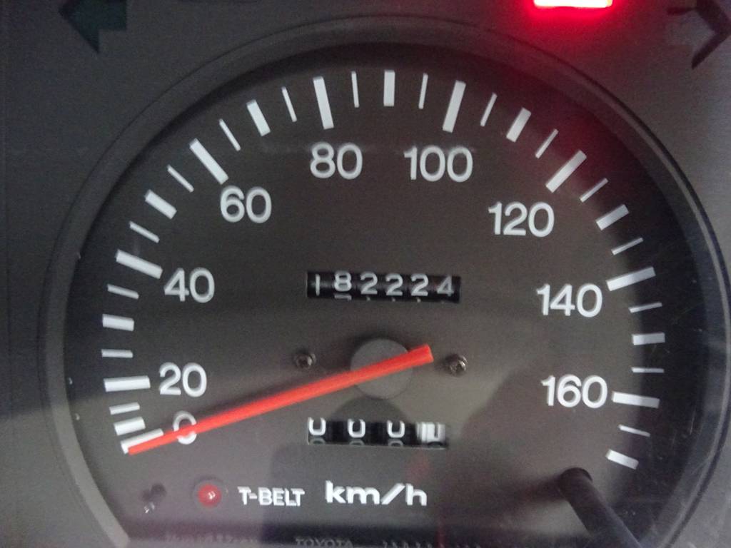 走行もまだ１８万ｋｍ！まだまだお乗りになれます！
