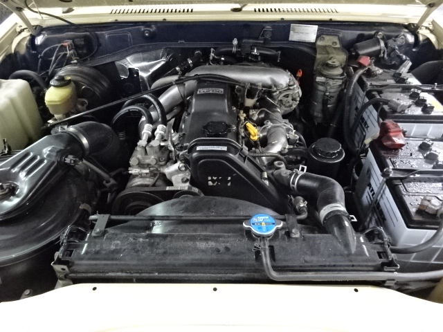 3000ｃｃディーゼルエンジン「１KZ」が搭載されております。
