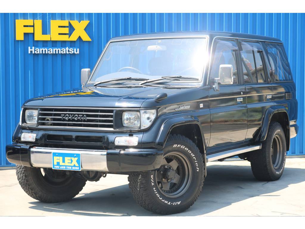 トヨタの名機「１KZ」エンジンが搭載されております。トルクもあり伸びのある走りが魅力です。