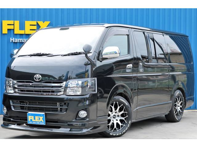 ３型ハイエースバン、ブラックカスタム☆