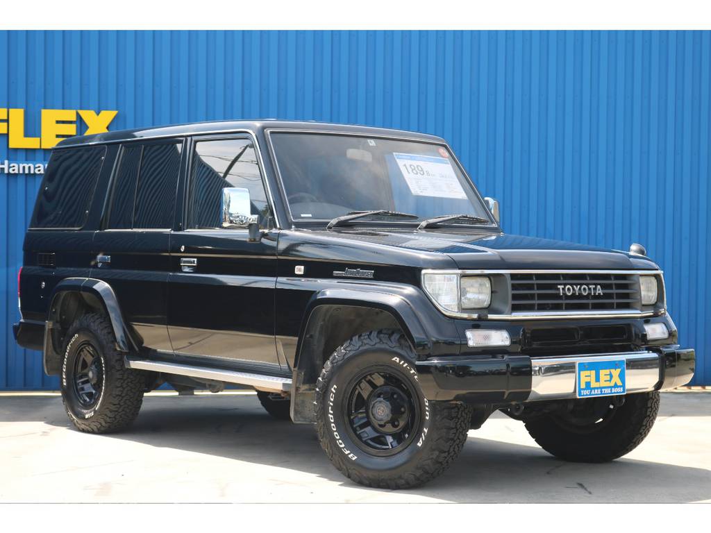 ノーマル車庫でオートマチック車なので奥さんが普段乗り出来ちゃいますね。