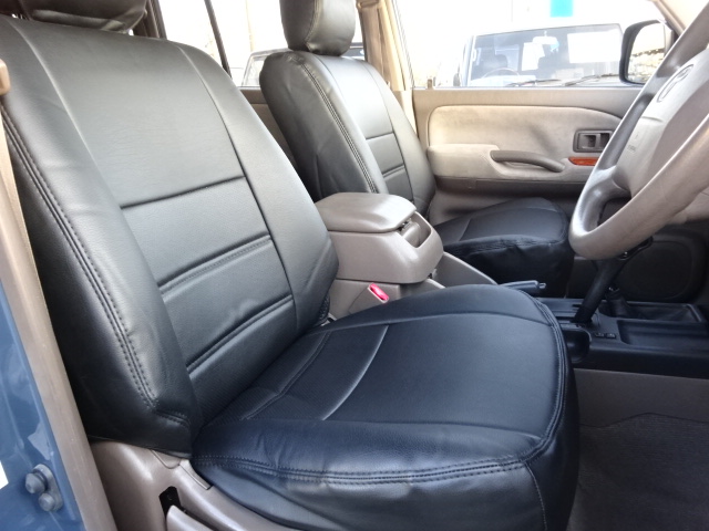 視界も広く運転もし易いお車です。