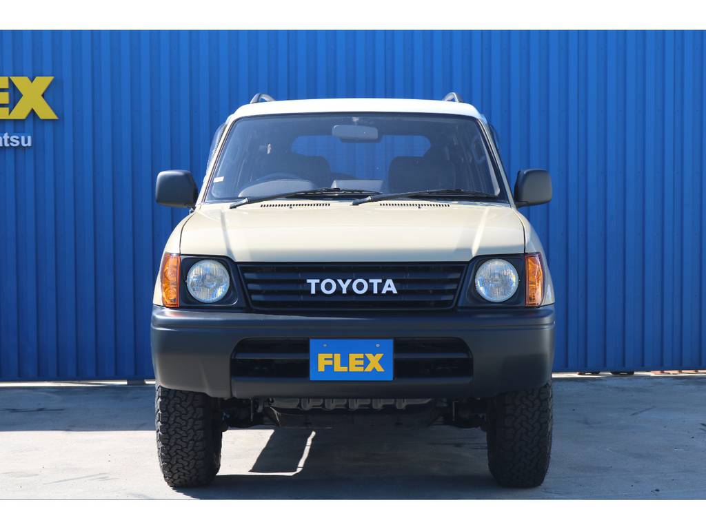 ＴＯＹＯＴＡオリジナルグリル付き。