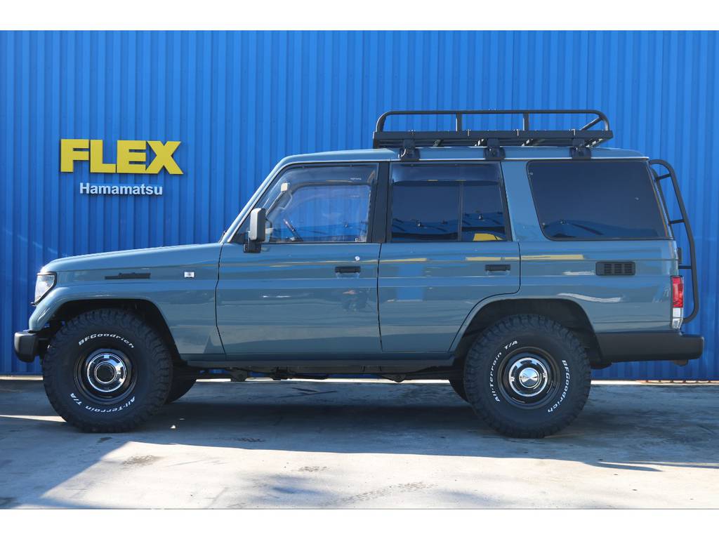ＪＥＥＰ純正色のアンヴィルにてＮＥＷペイント！！カッコいいカラーです。