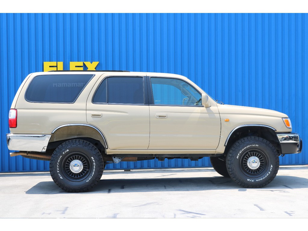 新品ヘッドライト＆ＵＳコーナー！！