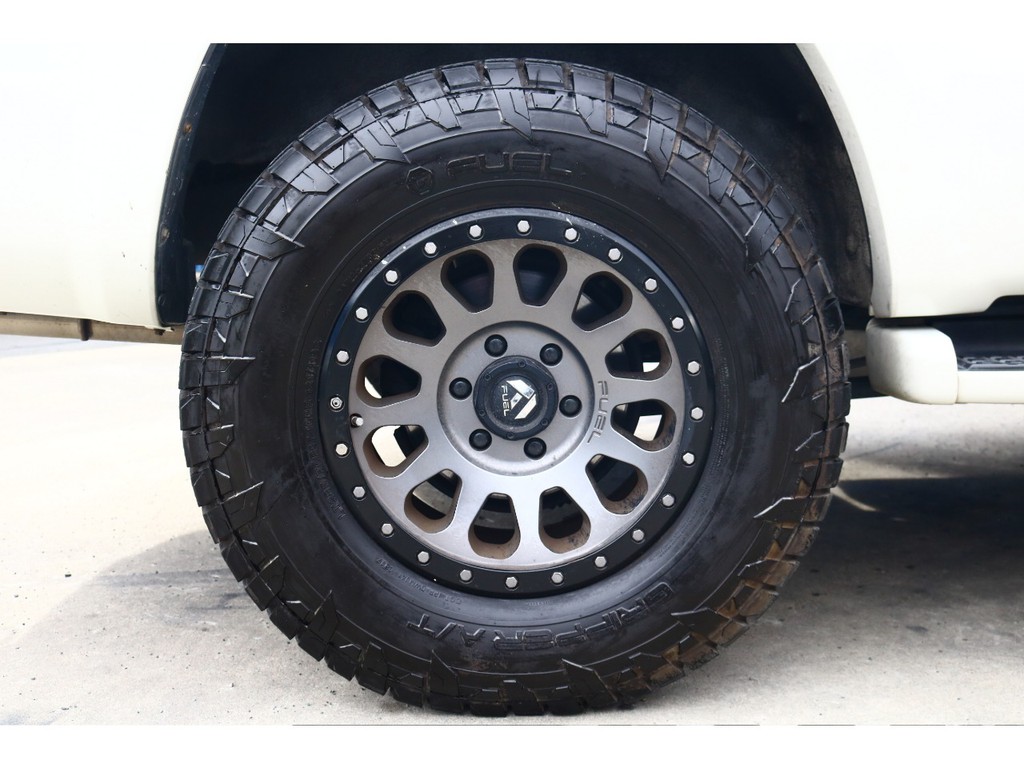 気になった方は、FLEXランクル浜松店までお問い合わせ下さい！TEL 053-473-8808