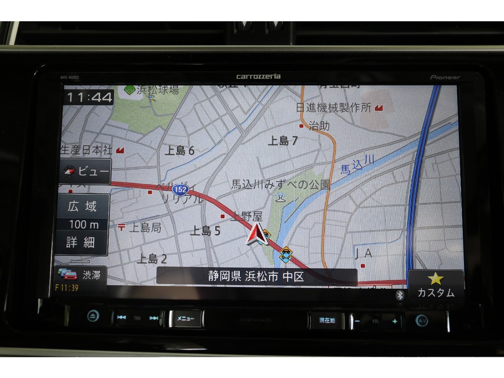 走行中のＴＶやＤＶＤの視聴も可能です。