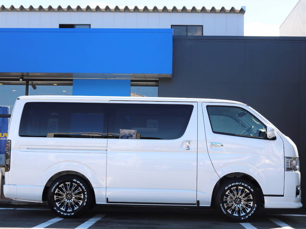 1.5インチローダウン済！！