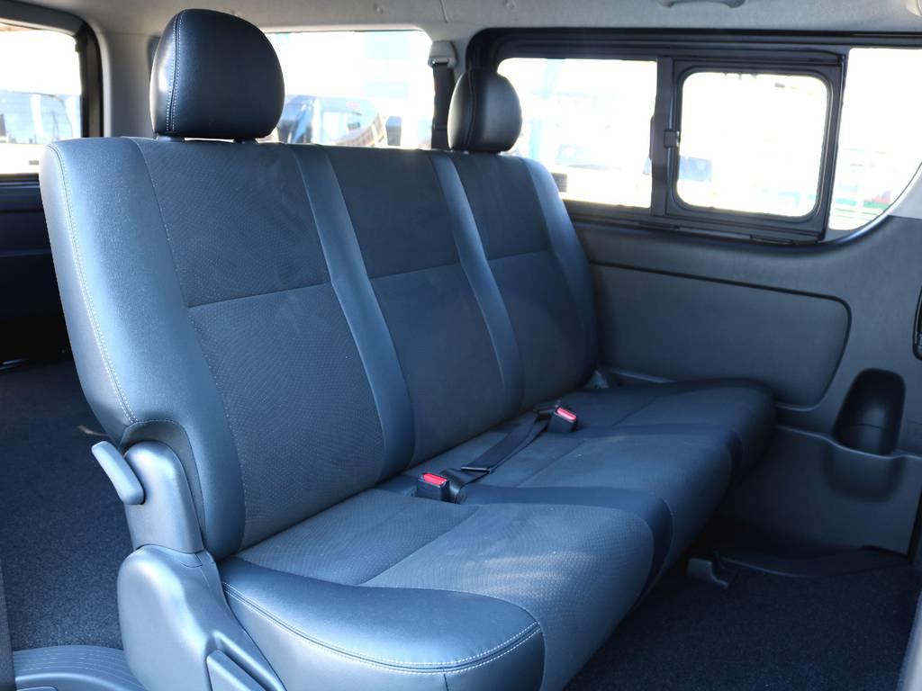 特別仕様車専用ハーフレザーシート！！
